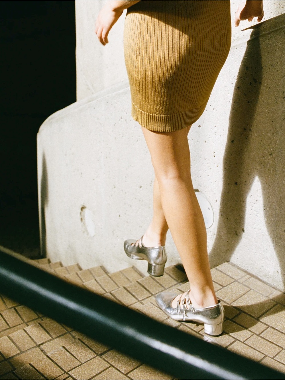 MOCK NECK DRESS | 'CAFÉ' - Picture 6 of 6